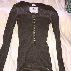 ABERCROMBIE LONG SLEEVE